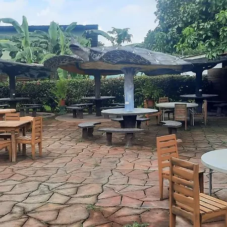Hotel Cabanas La Teca-2